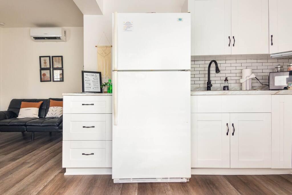 Sleeps 3, Cozy, Boho Style, In The Heart Of Miami -Free Parking Apartment Exterior photo