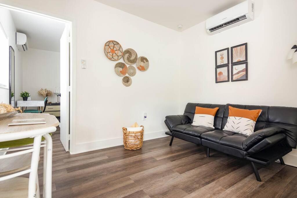 Sleeps 3, Cozy, Boho Style, In The Heart Of Miami -Free Parking Apartment Exterior photo