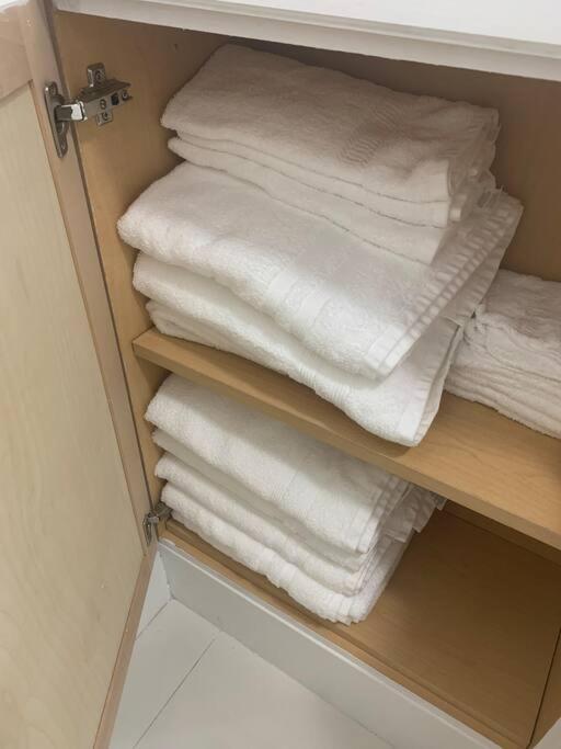 Sleeps 3, Cozy, Boho Style, In The Heart Of Miami -Free Parking Apartment Exterior photo