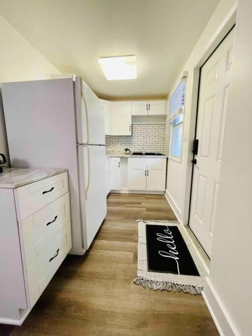 Sleeps 3, Cozy, Boho Style, In The Heart Of Miami -Free Parking Apartment Exterior photo