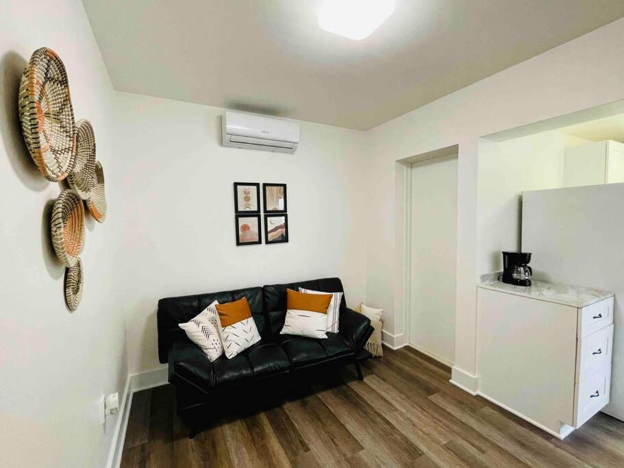 Sleeps 3, Cozy, Boho Style, In The Heart Of Miami -Free Parking Apartment Exterior photo
