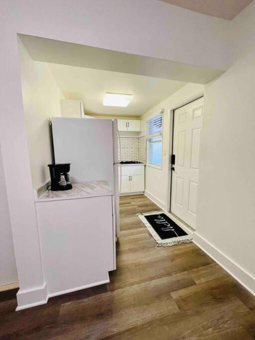 Sleeps 3, Cozy, Boho Style, In The Heart Of Miami -Free Parking Apartment Exterior photo